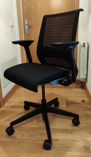 Silla ergonómica de oficina Steelcase Think
