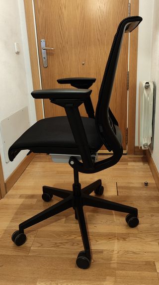 Silla ergonómica de oficina Steelcase Think