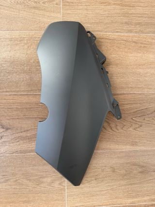 Chapa lateral frontal Yamaha XMAX