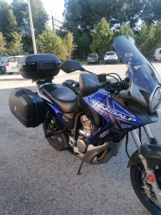 Honda Transalp XL 700