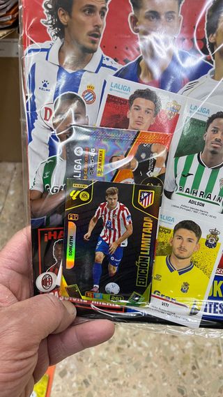 Pack Jugón N227 y Adrenalyn Premiun oro