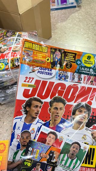 Pack Jugón N227 y Adrenalyn Premiun oro