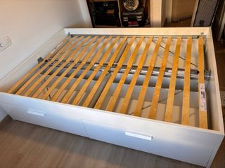 Cama 150 con Colchón Nuevo