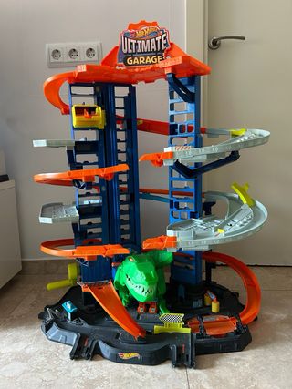 Pista Hot Wheels Ultimate Garage + 34 Coches