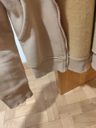 Sudadera Guess Beige Talla S