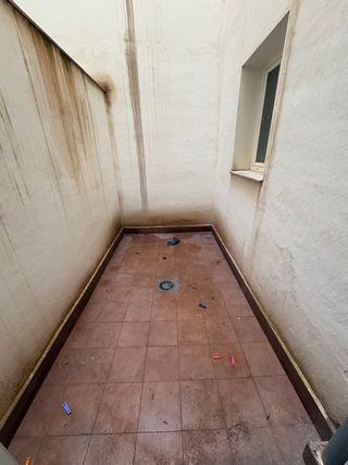 Se vende piso con ascensor