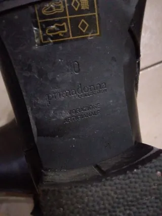 Stivaletti Prima Donna n.40