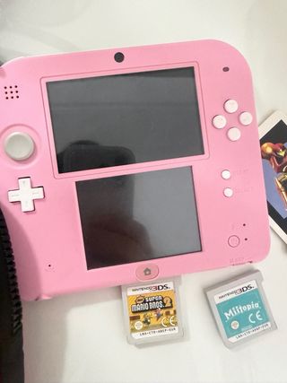 Nintendo 2DS Rosa con Accesorios