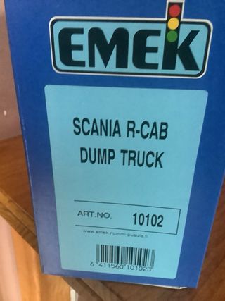 Camión Emek Colección