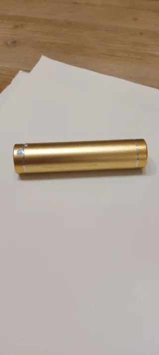 Powerbank 5600mAh Oro Compatta