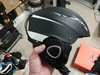 Casco de esquí infantil negro