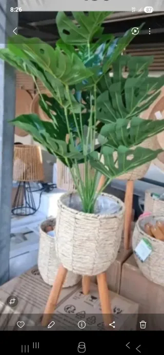 Planta artificial mas macetero con patas