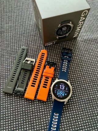 Garmin Fenix 7 Smartwatch con 3 correas