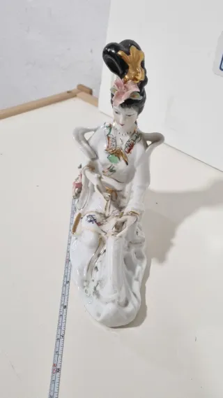 Figura Geisha Porcelana 17cm