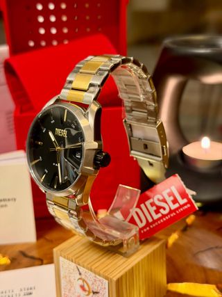 Reloj Diesel DZ2196 Negro y Dorado