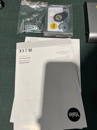 Cerradura de puerta inteligente Yale