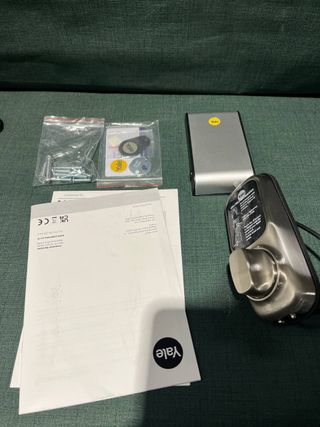 Cerradura de puerta inteligente Yale