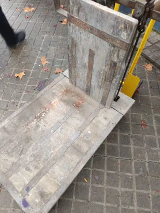 Báscula antigua de pesaje