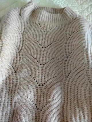 Maglione in lana albicocca