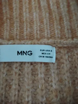 Maglione in lana albicocca