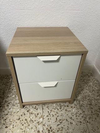 Pareja Mesitas de Noche Ikea Madera Blanca