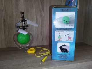 Drone Asteroide con Telecomando