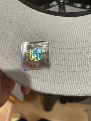 Gorra New Era Raiders Negra y Gris