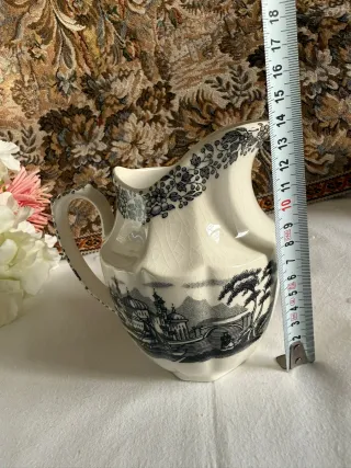 Lechera La Cartuja de Sevilla Vistas Negro.