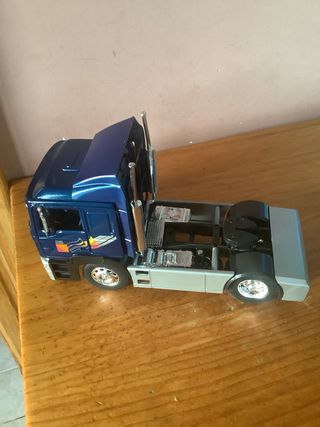 Cabeza de camión MAN juguete colección