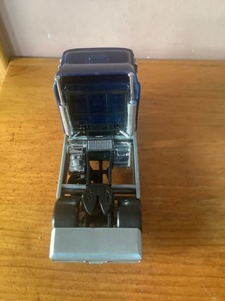 Cabeza de camión MAN juguete colección