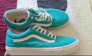 Zapatillas Vans color turquesa 44