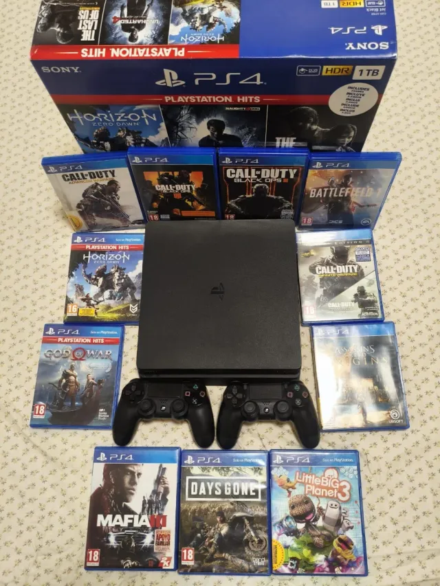 PS4 Slim 1TB + 11 Juegos + 2 mandos DualShock