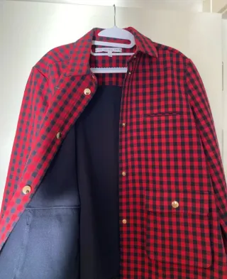Chaqueta cuadros roja y negra