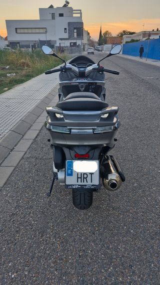 Piaggio X10 500 Executive