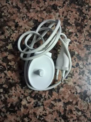Cargador Oral-B Blanco