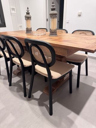 Sillas de comedor con respaldo de ratán