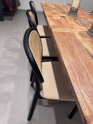 Sillas de comedor con respaldo de ratán