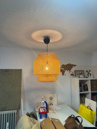 Lámpara de techo Ikea mimbre