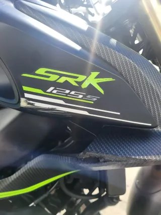 Moto  Qjmotor Srk125s