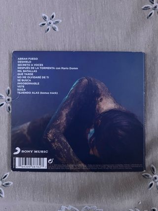 CD Malú - Mil Batallas