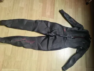 Traje de neopreno 5/4/3 oneill