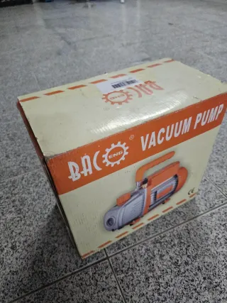 Bomba de vácuo com manômetro