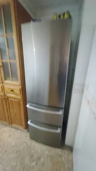 Set de muebles y electrodomésticos para piso. Todo