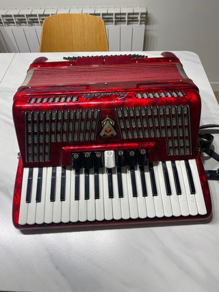 Acordeón Scandalli Italiano Rojo