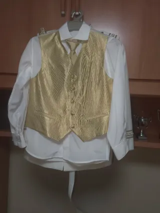 Traje de Comunión Almirante Beig.