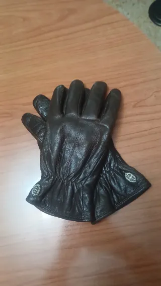 Guantes de cuero Armand Basi