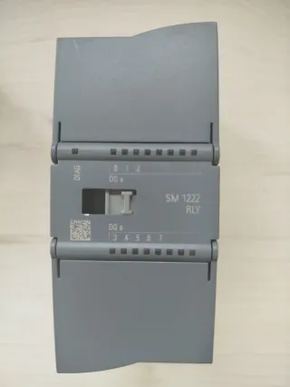 PLC Siemens S7-1200 CPU 1214C + SM 1222
