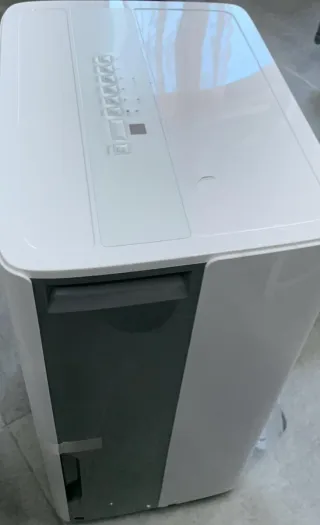 Deshumidificador Comfee 50L MDDPE-50DEN7