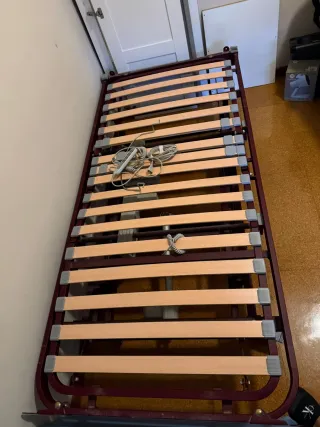 Cama articulada para mayores TCM 10700+10377 SOMIE