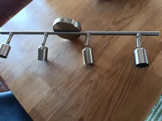 Lámpara de techo plateada